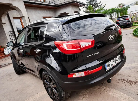 kia stryków Kia Sportage cena 47900 przebieg: 195000, rok produkcji 2010 z Stryków